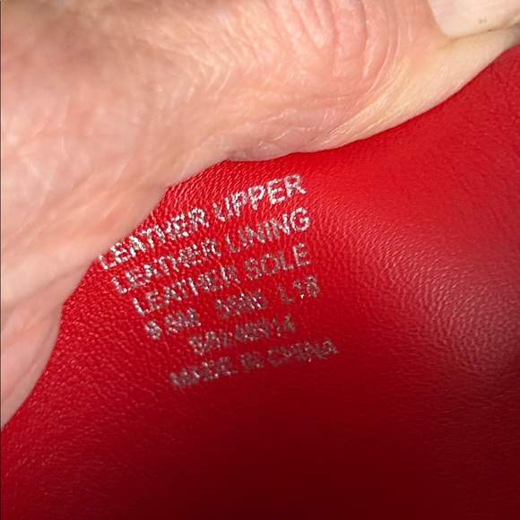 Tory Burch Red Sandals with Gold Accents - Picture 8 of 11